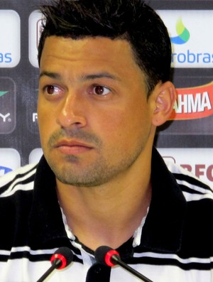 Eder luis vasco coletiva (Foto: André Casado / Globoesporte.com)