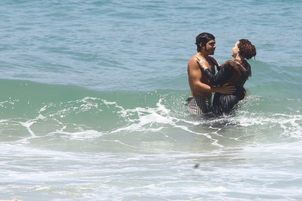 Caio Castro e Leticia Colin (Foto: AgNews / AgNews)