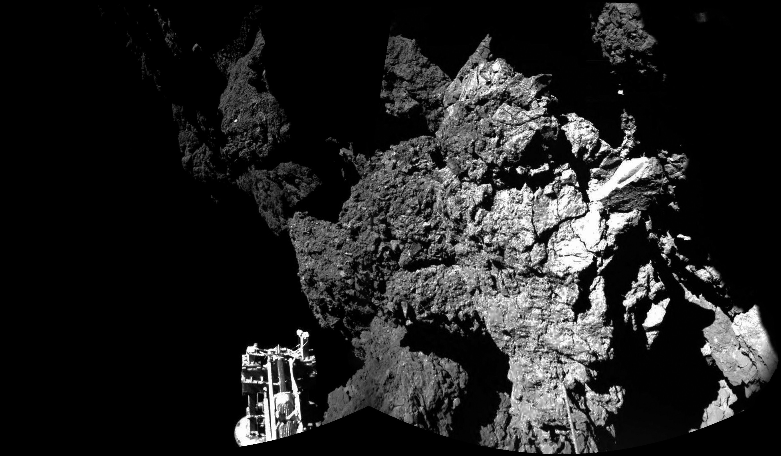 Primeira foto panorâmica tirada por Philae na superfície do cometa (Foto: ESA/Rosetta/Philae/CIVA)