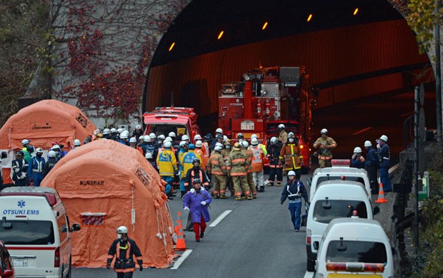 Túnel de 4,7 quilômetros fica a 80 km de Tóquio. (Foto: Yoshikazu Tsuno/AFP)
