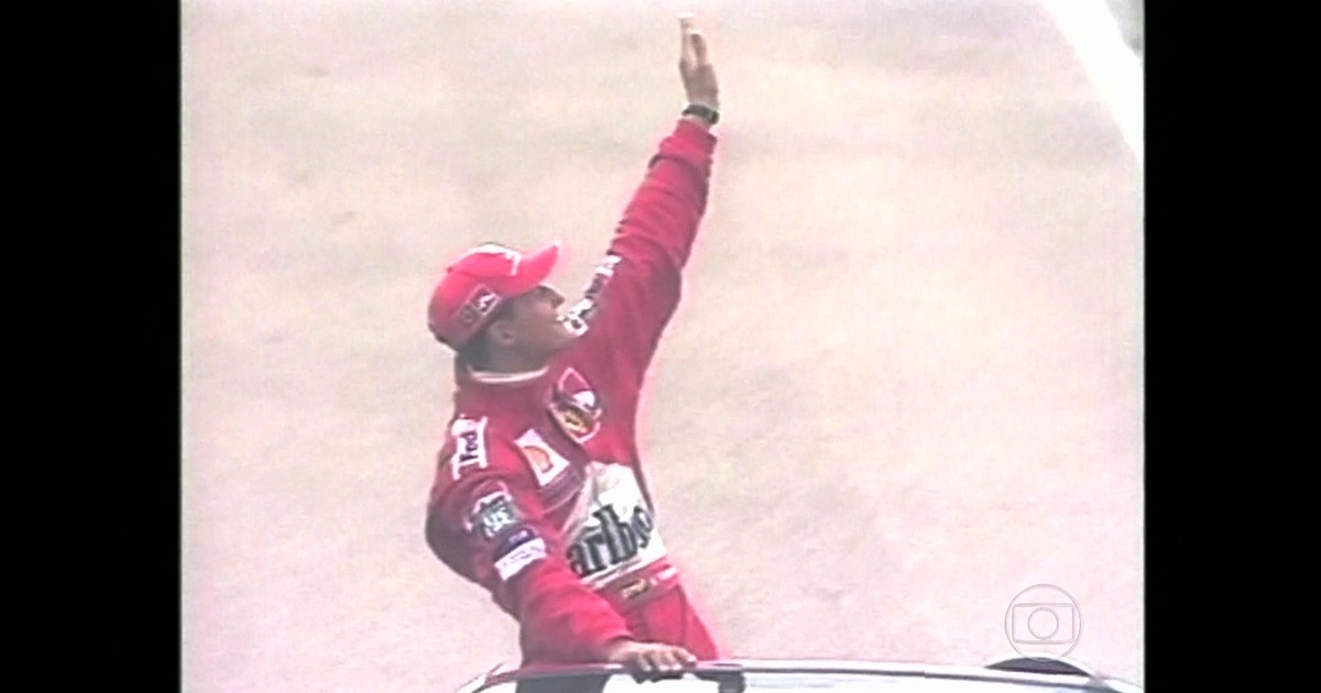 Jornal Nacional - Michael Schumacher sai do coma e é levado para