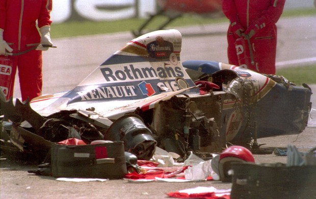 Ap S Anos Pilotos Que Estavam Em Imola Relembram Morte De Senna