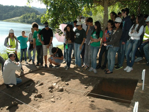 Sítio arqueológico é descoberto em Paraibuna (Foto: Thiago Takeda/Dersa)