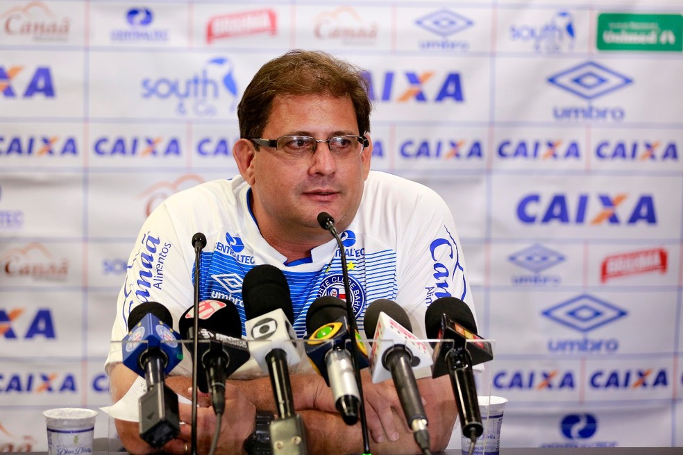 Guto Ferreira tem o nome ventilado no Internacional (Foto: Felipe Oliveira/Divulgação/EC Bahia)