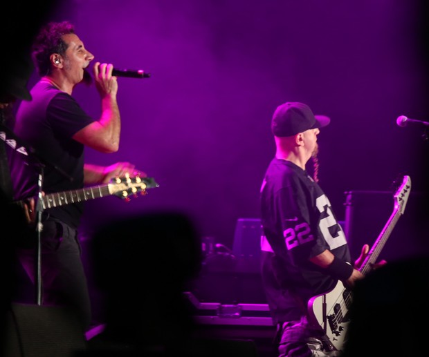 System of a Down se apresenta no palco Mundo (Foto: Francisco Cepeda / AgNews)