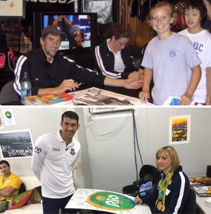 Katie Ledecky pede autógrafos a Phelps, e lenda retribui (Foto: Divulgação)