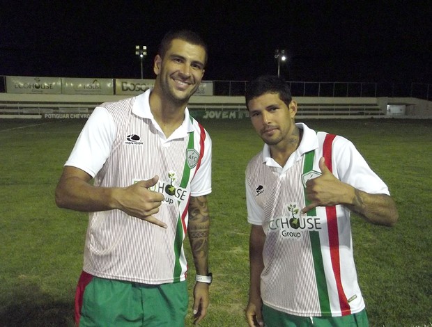 Renan Marques e Rico, atacantes do Alecrim (Foto: Jocaff Souza)