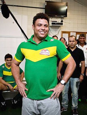 Costa Rica x Seleção de Amigos do Guaraná, ROnaldo (Foto: Reprodução / Facebook) Costa Rica x Seleção de Amigos do Guaraná, ROnaldo (Foto: Reprodução / Facebook)