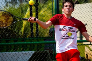 Bryan Kuntz, tênis Mato Grosso (Foto: Júnior Martins/FMTT)