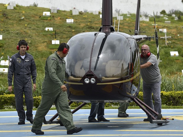 Governo do Espírito Santo analisa apropriação de helicóptero da família Perrella (Foto: Bernardo Coutinho/ Jornal A Gazeta)