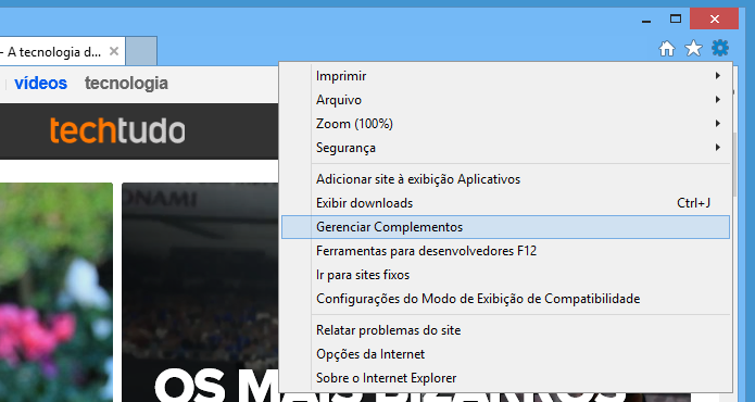 Acessando extensões do Internet Explorer (Foto: Reprodução/Helito Bijora)