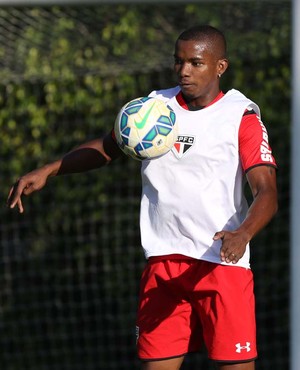 Thiago Mendes São Paulo (Foto: Rubens Chiri / saopaulofc.net)