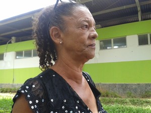 Joana viajrecebeu R$ 300 para tratamento da neta (Foto: Michelly Oda / G1)