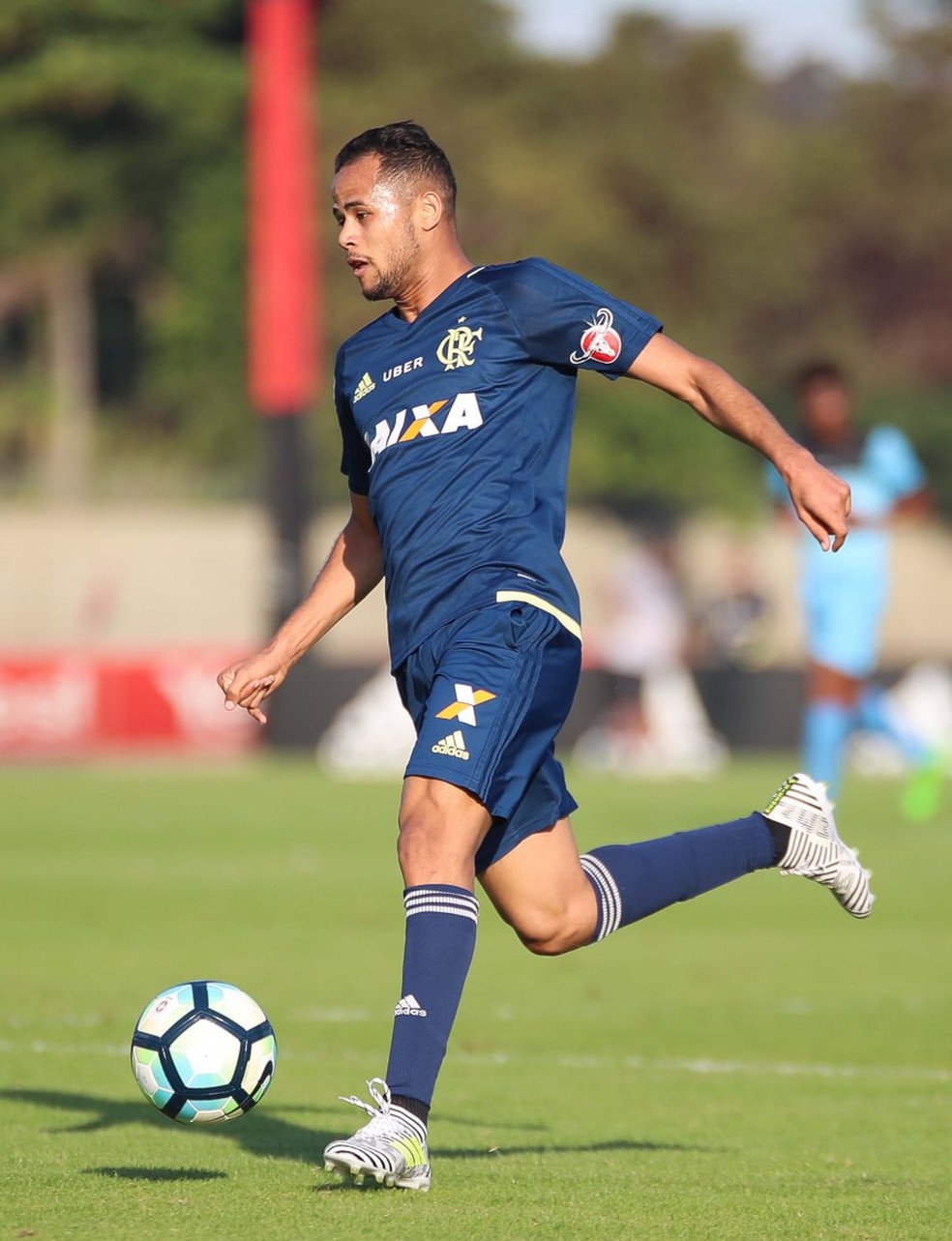 Geuvânio está mais perto de estrear pelo Flamengo (Foto: Gilvan de Souza/Flamengo)