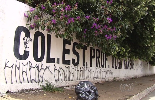 Alunos ficaram 12 dias sem merenda após desvio de verba em colégio (Foto: Reprodução/TV Anhanguera)