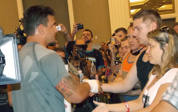 Mir TREINO ABERTO UFC 146 (Foto: Adriano Caldas / Globoesporte.com)