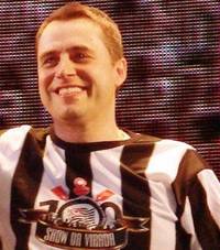 Corinthians apresenta Fernando Alba como diretor-adjunto de futebol de forma oficial.