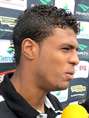 Auremir no treino do Vasco (Foto: André Casado / Globoesporte.com)