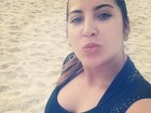 Ex-BBB Priscila madruga para malhar em praia