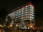 Prédios ganham iluminação rosa em Santos em campanha contra o câncer
