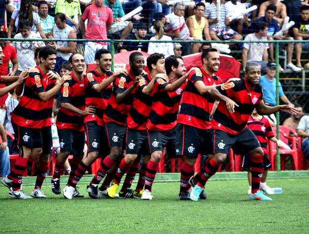 Jogadores do Flamengo comemoram o título do Rio Minas de Fut 7 (Foto: Davi Pereira/Jornal F7)
