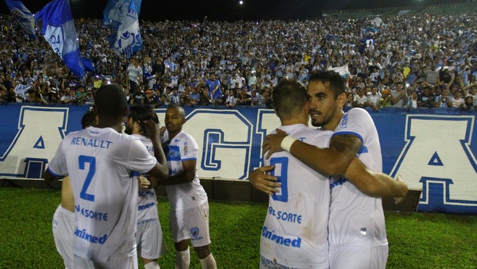 Estádio do Café Londrina x Tupi-MG (Foto: Gilberto Abelha/JL) Estádio do Café Londrina x Tupi-MG (Foto: Gilberto Abelha/JL)