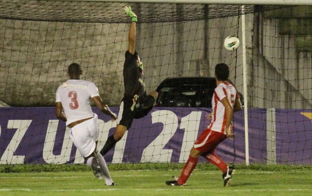 Gol de Rafael Donato contra o Auto Esporte (Copa do Brasil) (Foto: Francisco França / Jornal da Paraíba)