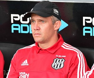 Eduardo Baptista Treinador Técnico Ponte Preta Macaca (Foto: Marcos Ribolli)