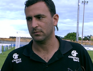 Eduardo Henrique treinador do Mato Grosso (Foto: Reprodução/TVCA)