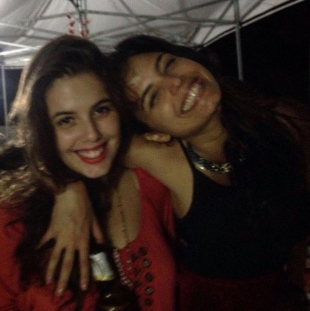 Emanuelle Araújo e a filha Bruna (Foto: Instagram / Reprodução)