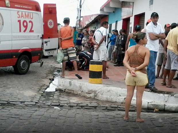 Guarda municipal foi socorrido e levado a hospital, mas não resistiu (Foto: PM/Divulgação) Guarda municipal foi socorrido e levado a hospital, mas não resistiu (Foto: PM/Divulgação)