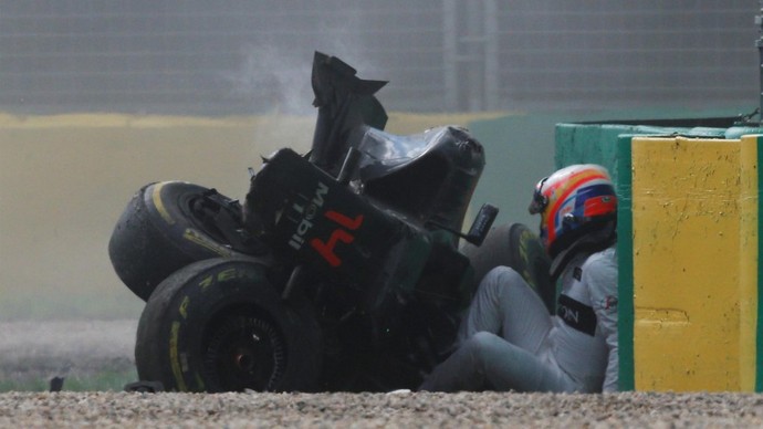 McLaren de Fernando Alonso ficou destruída em acidente no GP da Austrália (Foto: Divulgação)