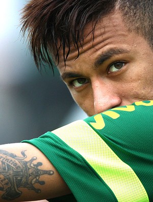 Neymar treino seleção brasileira (Foto: Mowa Press)