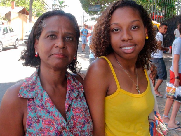 Louise Ribeiro afirma estar nervosa para fazer a prova do Enem na Politécnica, em Salvador, Bahia (Foto: Ruan Melo/G1 BA)