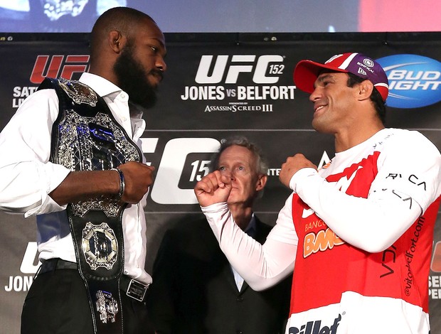 Vitor Belfort e Jon Jones encarada UFC (Foto: Getty Images)