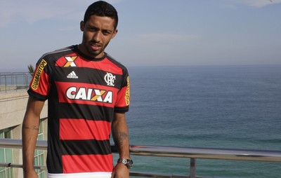 cesar, flamego, zagueiro, reforço (Foto: Divulgação/Flamengo)