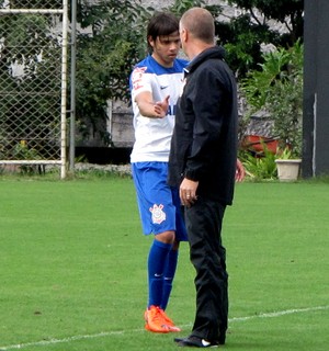 Mano pede calma com Romero e projeta Anderson Martins na zaga