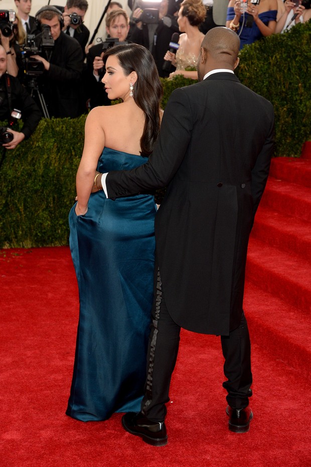 Kanye West e Kim Kardashian no MET Gala (Foto: AFP / Agência)