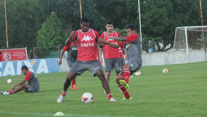 Max - América-RN (Foto: Canindé Pereira/Divulgação) Max - América-RN (Foto: Canindé Pereira/Divulgação)