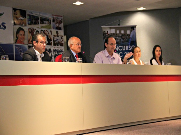 Concurso estadual da educação terá vagas para capital e interior do Amazonas (Foto: Adneison Severiano/G1 AM)