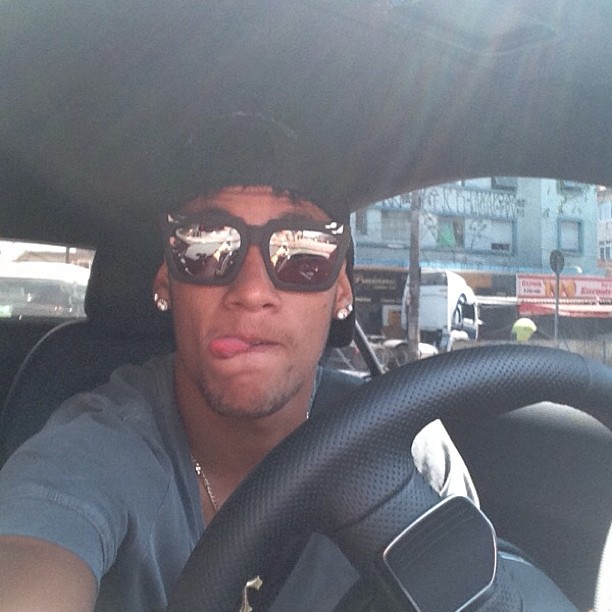 Neymar, lingua, Santos (Foto: Reprodução  / Instagram)