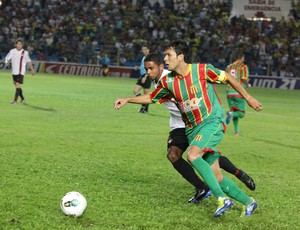 Eloir volta ao time titular (Foto: De Jesus/ O Estado)