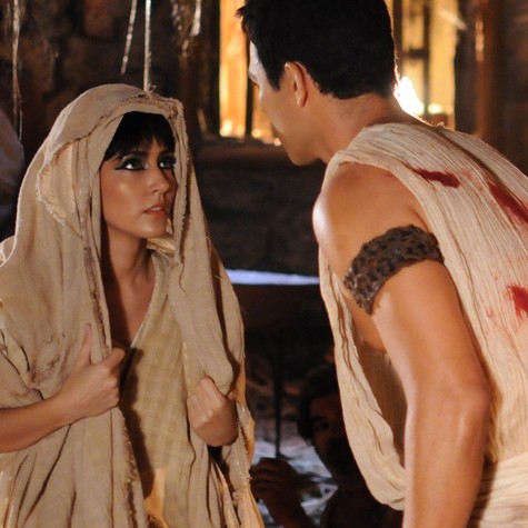 Maytê Piragibe em cena de 'José do Egito' (Foto: Michel Angelo/TV Record)