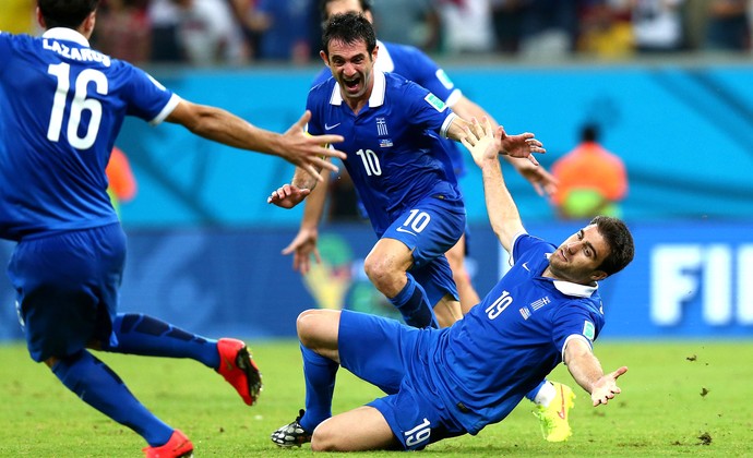Sokratis Papastathopoulos gol jogo Costa Rica x Grécia (Foto: Getty Images)