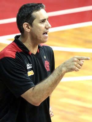 José Alves Neto, técnico de basquete do Flamengo (Foto: Fernando Azevedo / FlaImagem) José Alves Neto, técnico de basquete do Flamengo (Foto: Fernando Azevedo / FlaImagem)