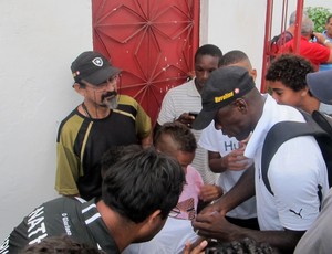 Seedorf Botafogo x Audax (Foto: Fred Huber)