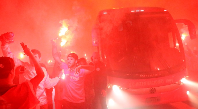 Internacional x Atlético-MG Beira-Rio Libertadores Inter ruas de fogo (Foto: Tomás Hammes/GloboEsporte.com) Internacional x Atlético-MG Beira-Rio Libertadores Inter ruas de fogo (Foto: Tomás Hammes/GloboEsporte.com)