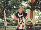 Usando avental divertido, Ana Maria Braga exibe corpão 'fake' na TV