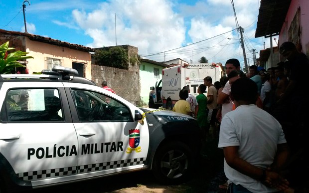 Corpo da vítima foi encontrado no bairro Golandim, em São Gonçalo do Amarante (Foto: Marksuel Figueiredo/Inter TV Cabugi)
