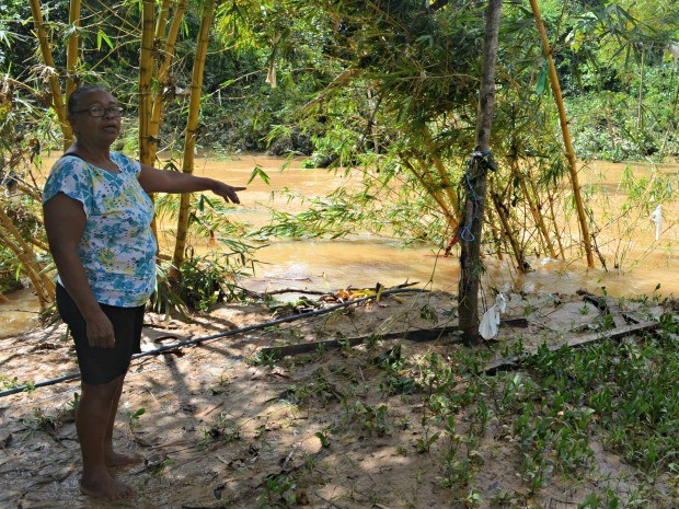 G Defesa Civil Vistoria Casas Atingidas Por Cheia Repentina De